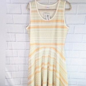 LuLaRoe Cream Striped Nicki Dress NWT
NWT